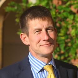 Dr Shaun Fitzgerald